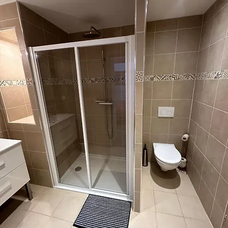 Loft, Maison De Ville De 100M2, 7 Lits